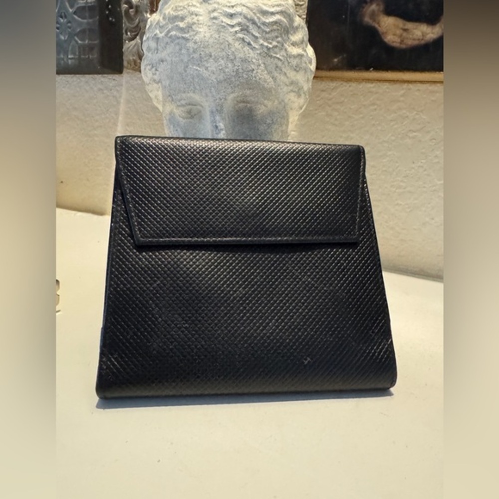 Neiman Marcus Collection‎ Black Textured Wallet